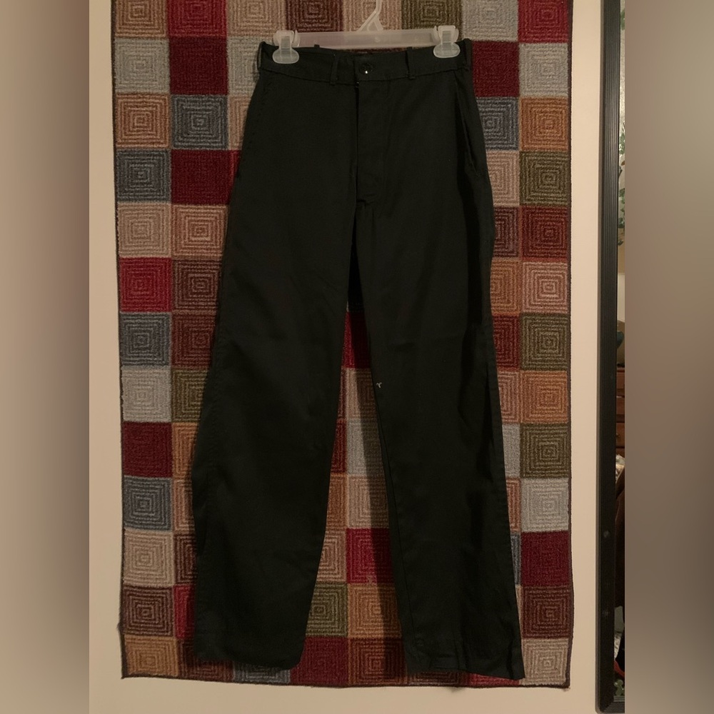 Men's dark green pants